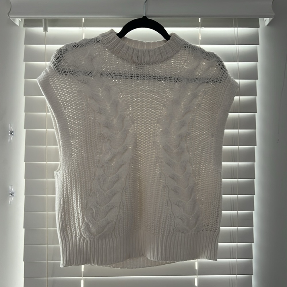 A white casual vest